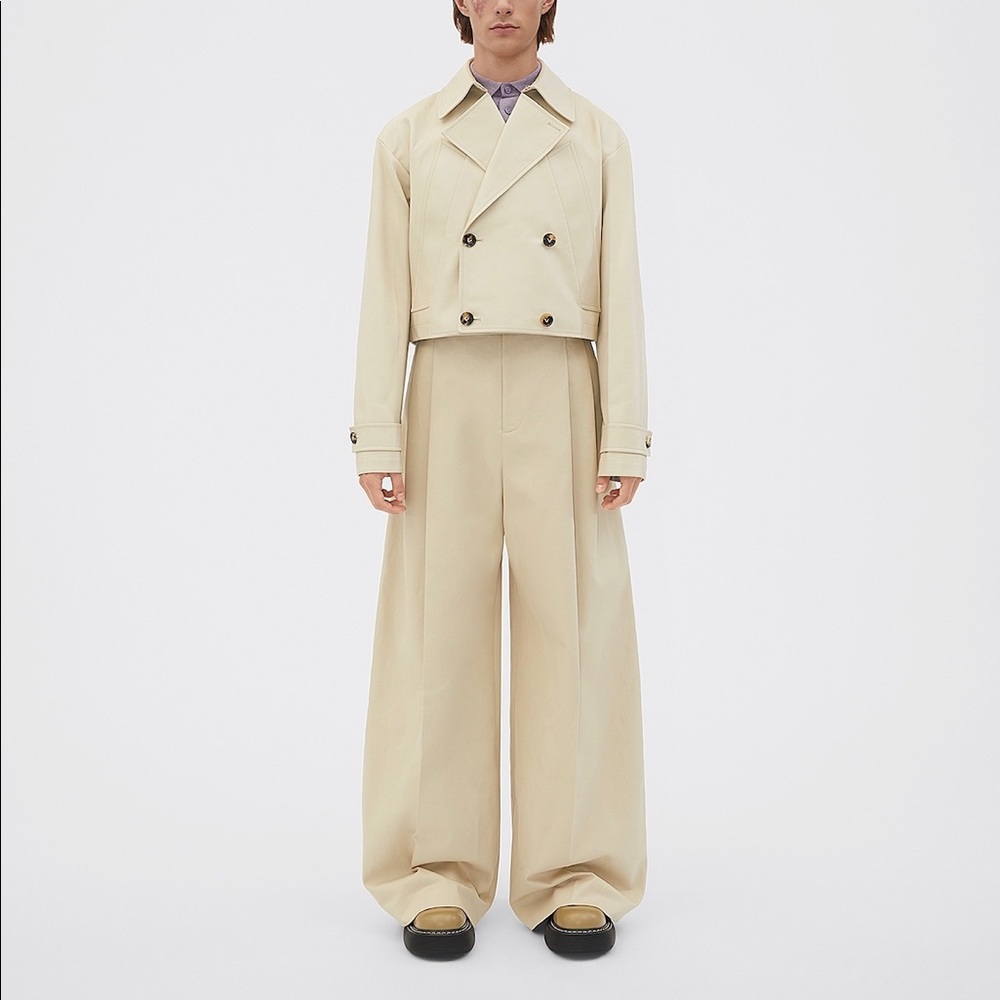 ‘21 Bottega Veneta Cropped Leather Jacket